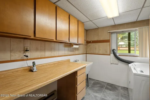 $485,000 | 469 South Madison Avenue, Pinedale, WY 82941