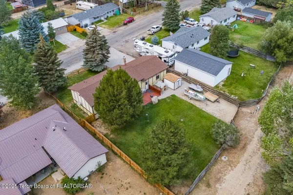 $485,000 | 469 South Madison Avenue, Pinedale, WY 82941