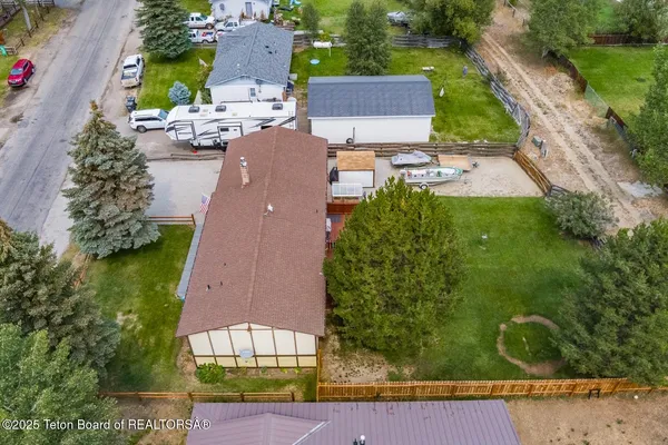 $485,000 | 469 South Madison Avenue, Pinedale, WY 82941