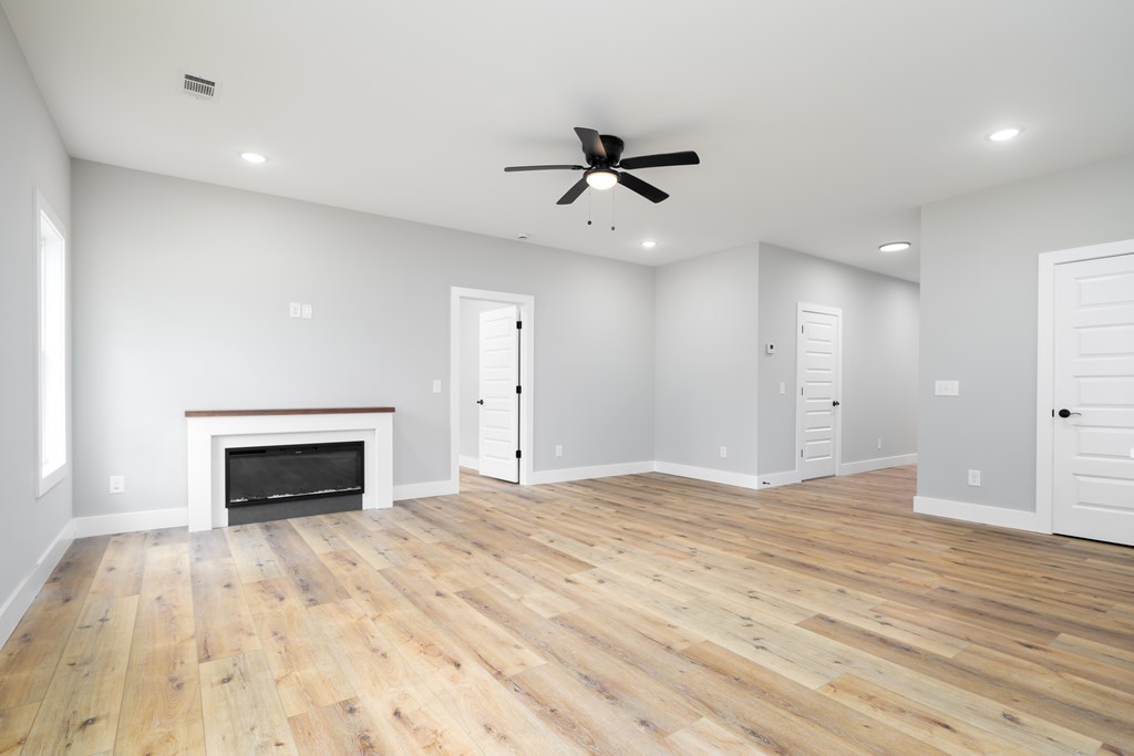 1190 Lee Road Phenix City, AL 36870 - Photo 7 of 26