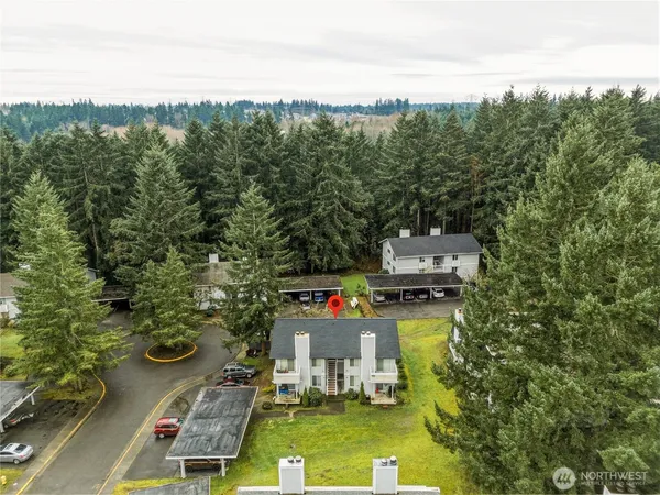 $899,950 | 34027 1st Place South, Federal Way, WA 98003