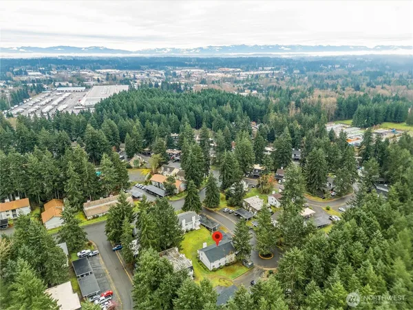 $899,950 | 34027 1st Place South, Federal Way, WA 98003