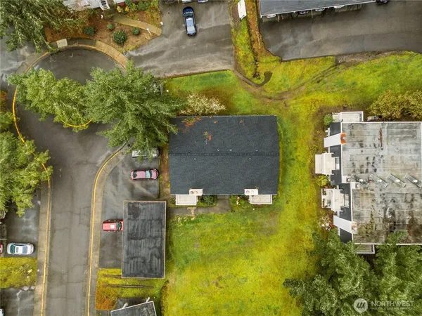 $899,950 | 34027 1st Place South, Federal Way, WA 98003