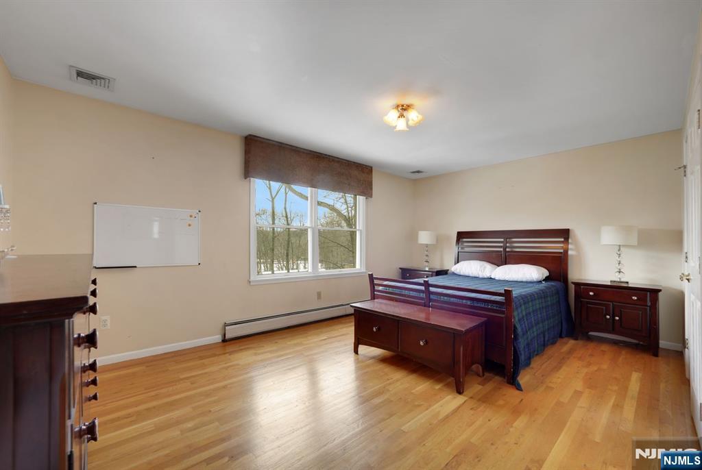 1 Broadway Park Ridge, NJ 07656 - Photo 17 of 33