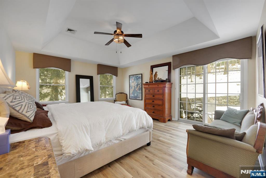 1 Broadway Park Ridge, NJ 07656 - Photo 21 of 33