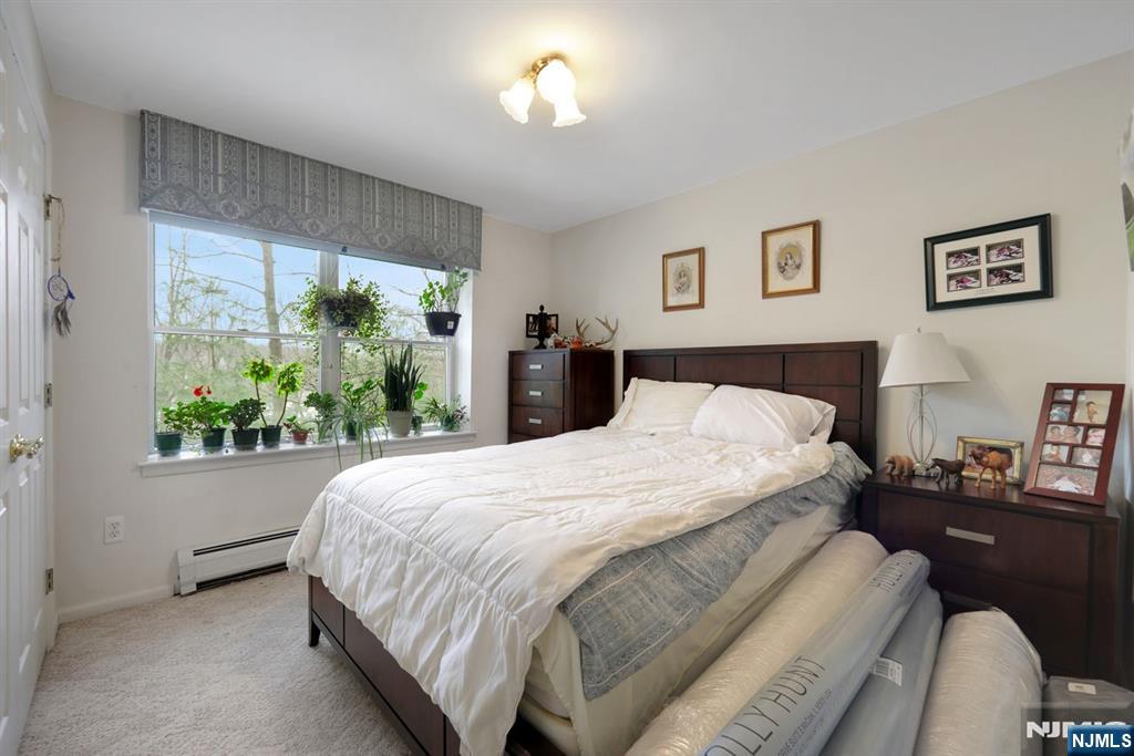 1 Broadway Park Ridge, NJ 07656 - Photo 27 of 33