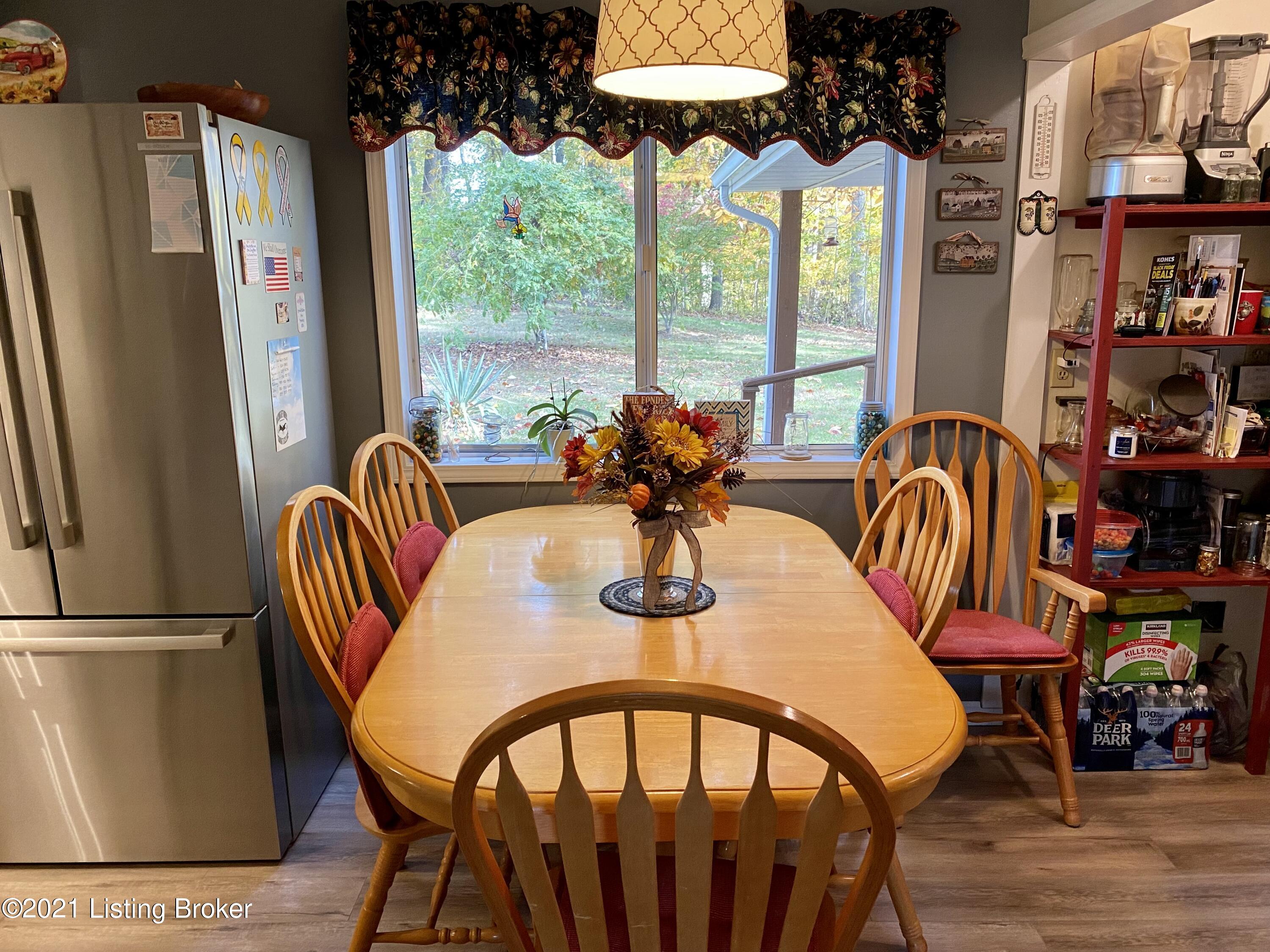 651 Mount Carmel Road Milton, KY 40045 - Photo 12 of 28 Kitchen/Dining