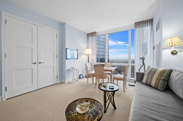 $1,495,000 | 5 Renaissance Square, Unit 23G, White Plains, NY 10601