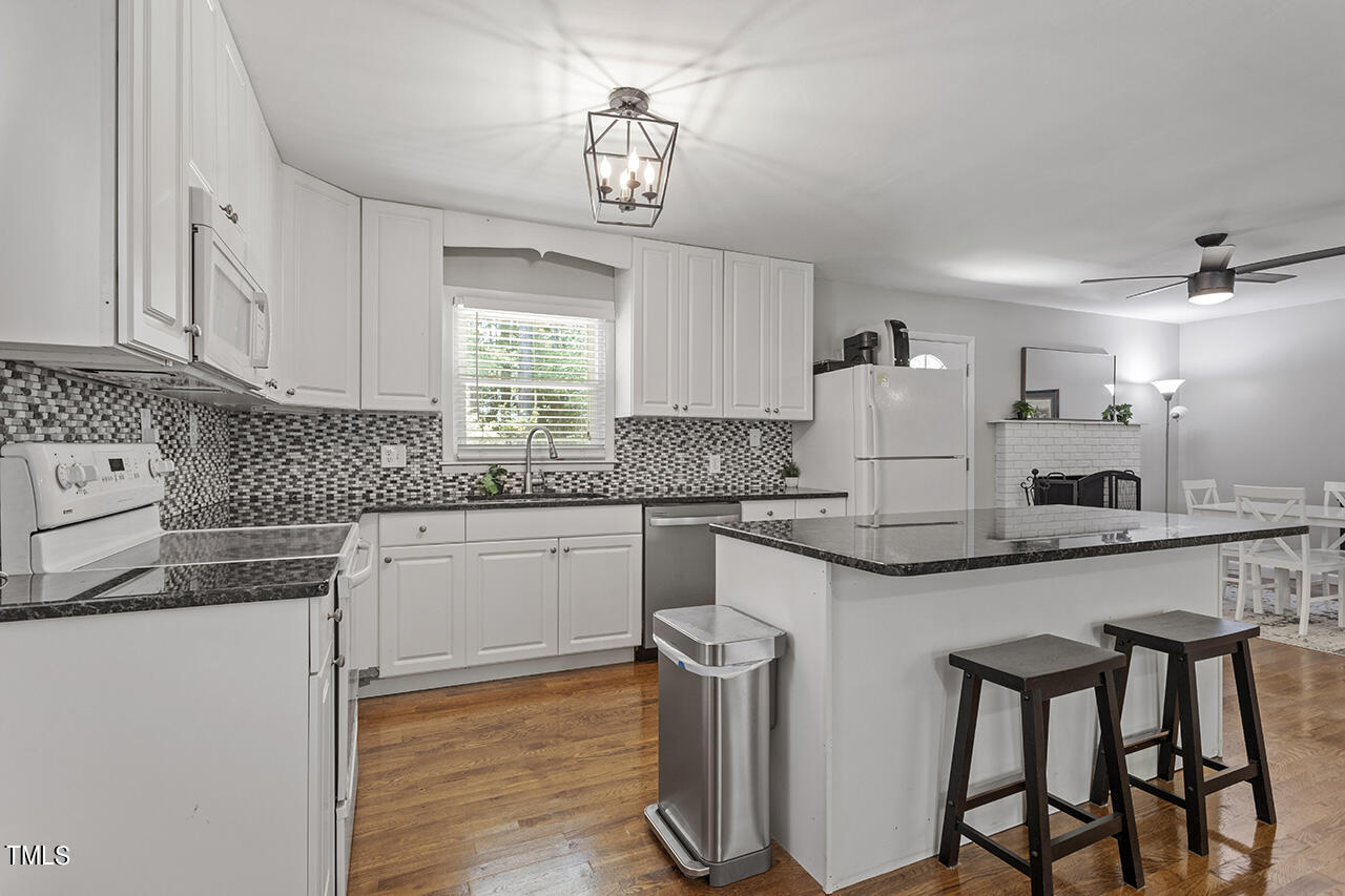 5304 Olive Road Raleigh, NC 27606 - Photo 13 of 35 5304 Olive Road_16