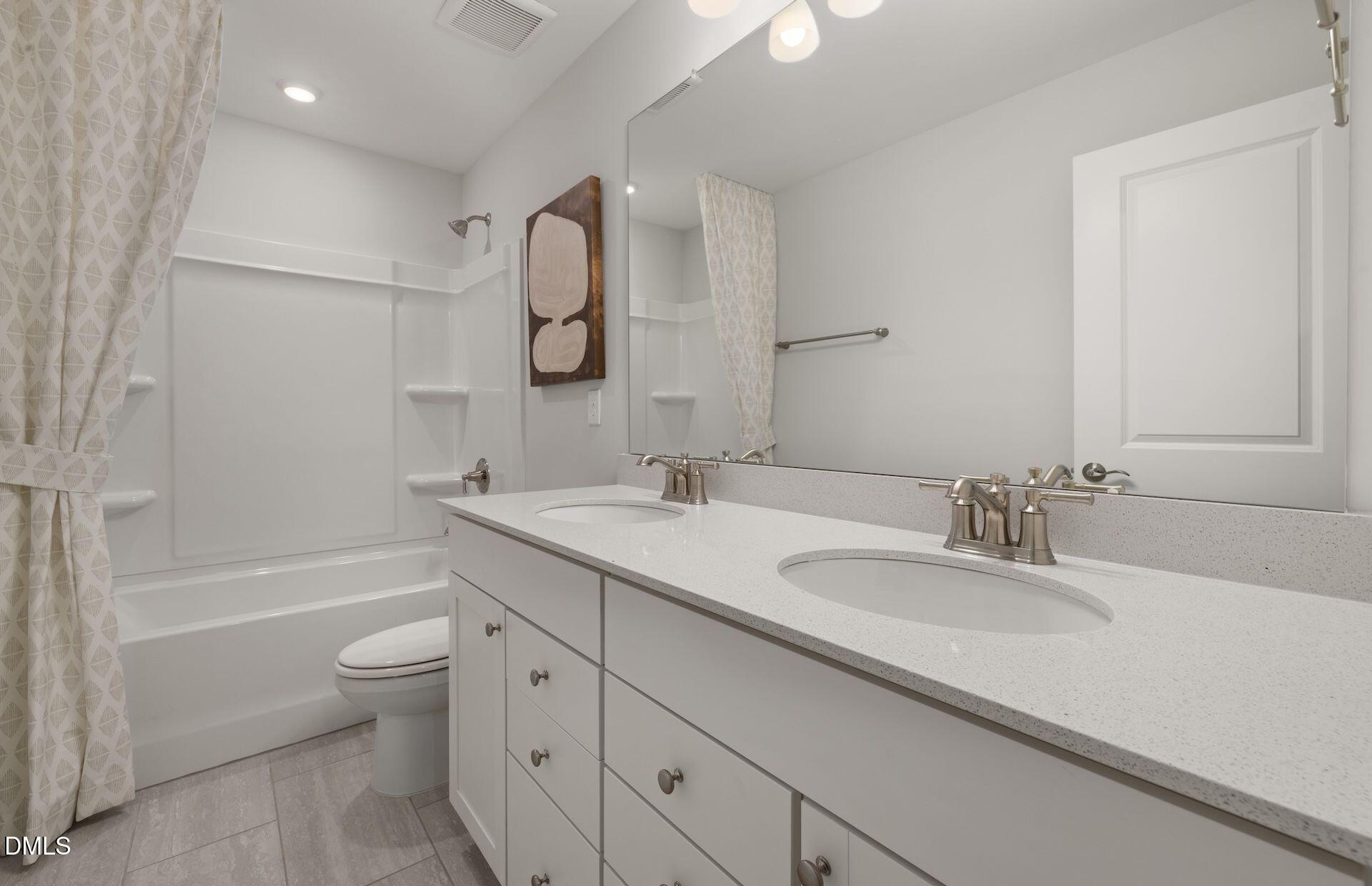 1180 Freestone Road Durham, NC 27703 - Photo 20 of 36 47-web-or-mls-7K5A2529 (2)