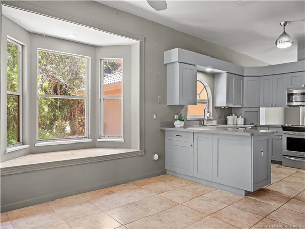 $525,000 | 1915 Southwest Windcross Run, Palm City, FL 34990
