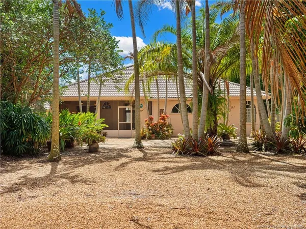 $525,000 | 1915 Southwest Windcross Run, Palm City, FL 34990