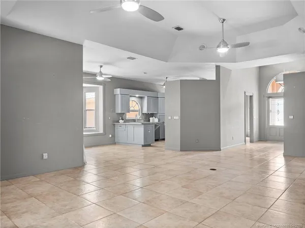 $525,000 | 1915 Southwest Windcross Run, Palm City, FL 34990