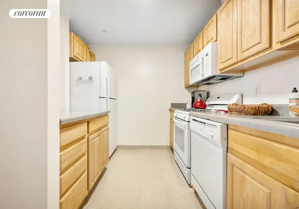 $549,000 | 130 Bradhurst Avenue, Unit 608 | Central Harlem
