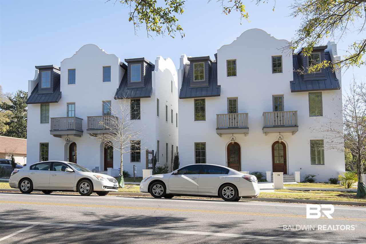 72 Fairhope Avenue, Unit 5 Fairhope, AL 36532 - Photo 1 of 8