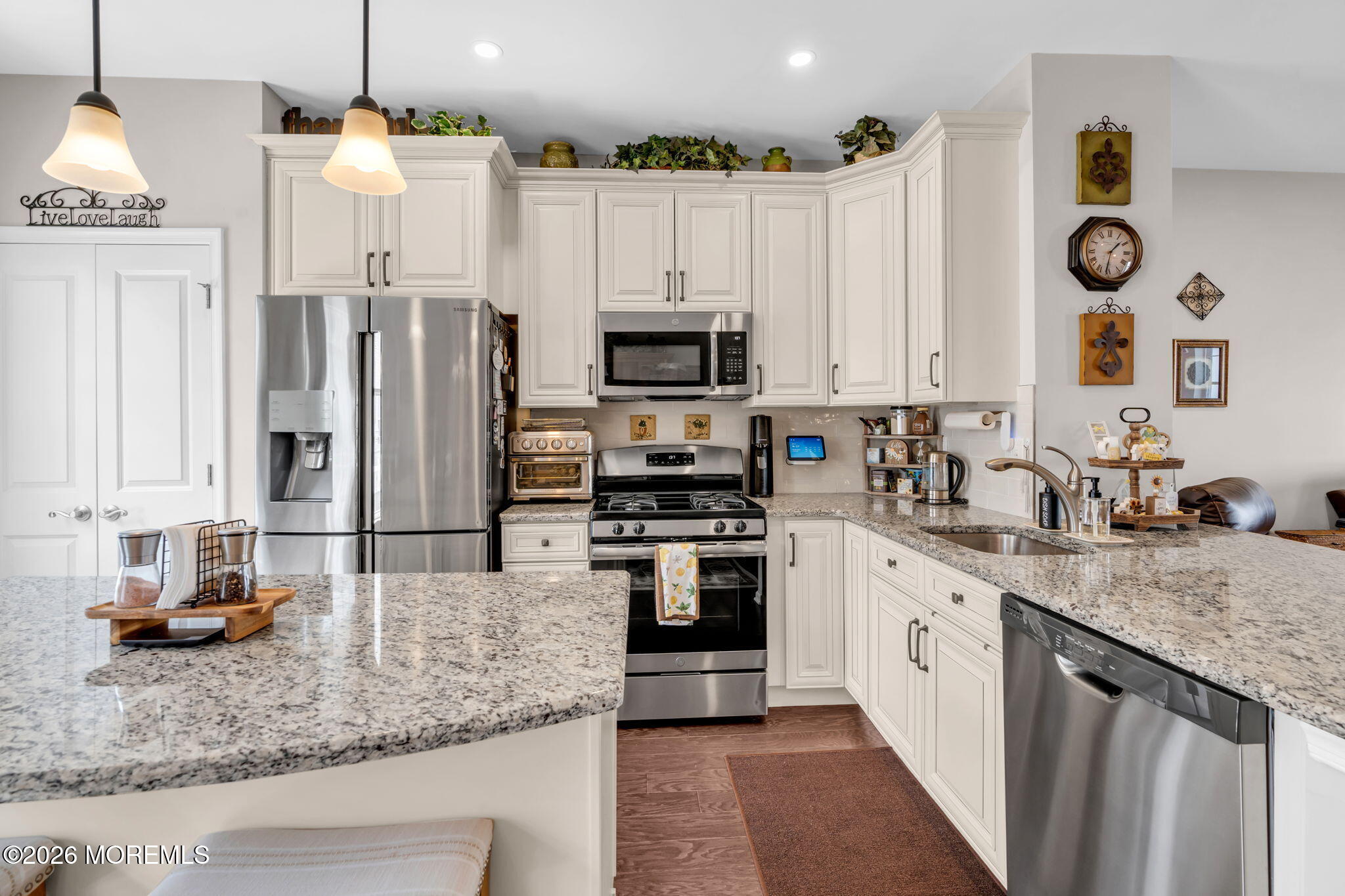 202 Discovery Road Brick, NJ 08723 - Photo 11 of 46 Kitchen
