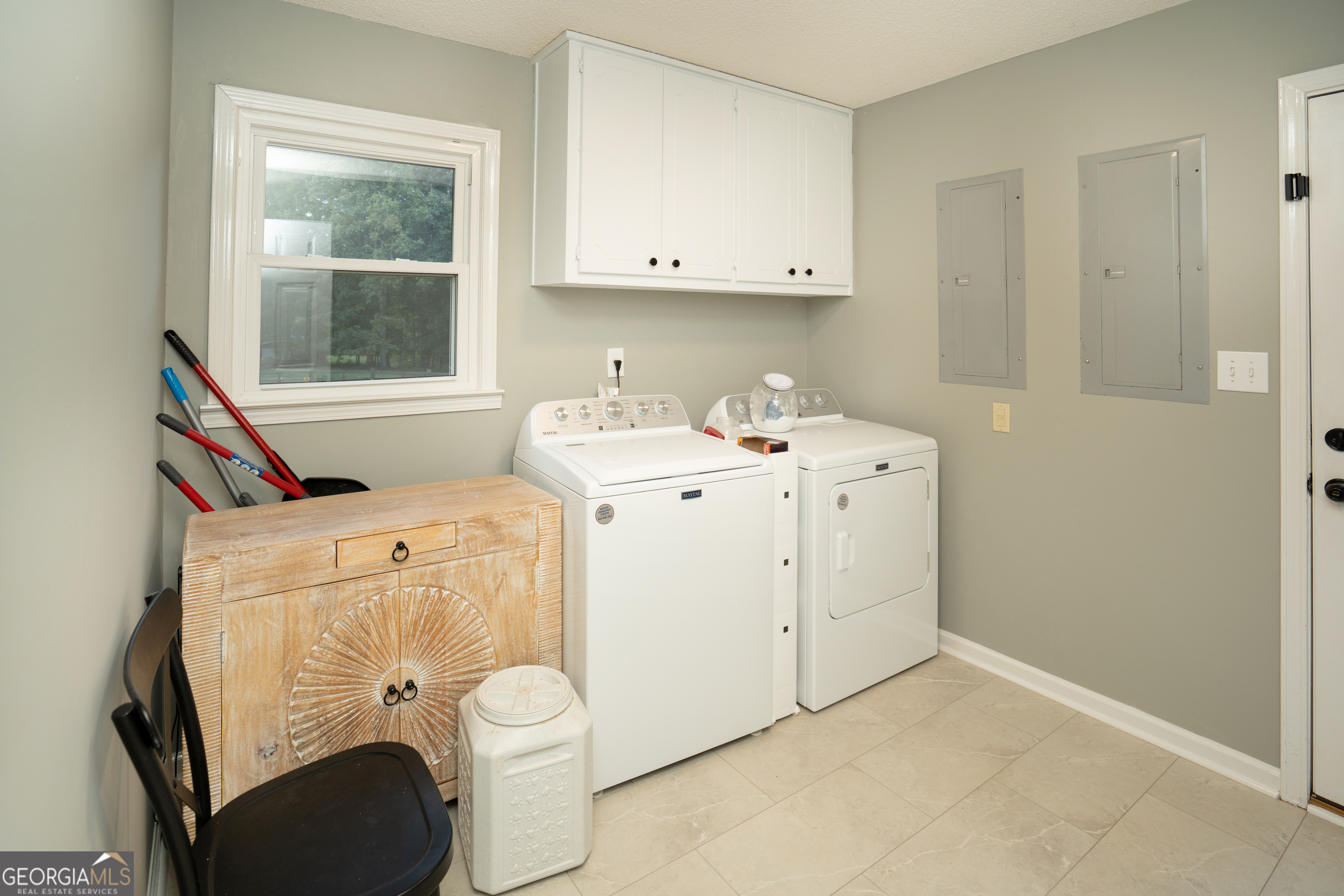 295 Hillview Road Hampton, GA 30228 - Photo 40 of 70 a utility room with dryer and washer