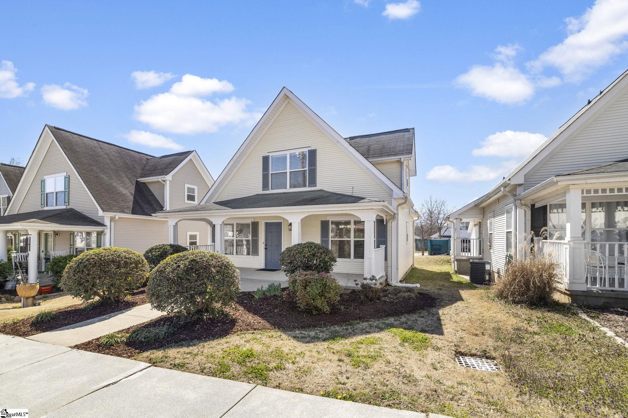 14 Fleming Street Greenville, SC 29607 - Photo 3 of 38 Gallery Image 3