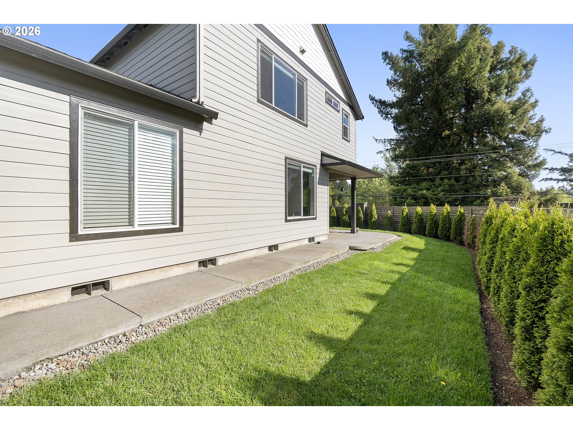 5788 North 86th Circle Camas, WA 98607 - Photo 21 of 26 a front view of house with yard