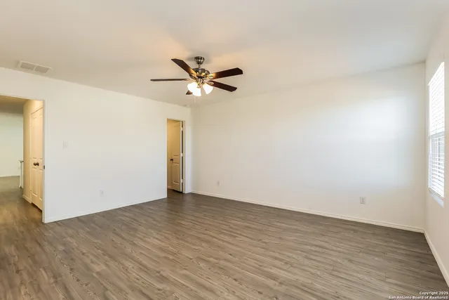 $1,525 | 8835 Barrow Path, Converse, TX 78109