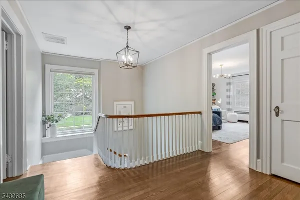 $1,650,000 | 31 The Fairway, Montclair, NJ 07043