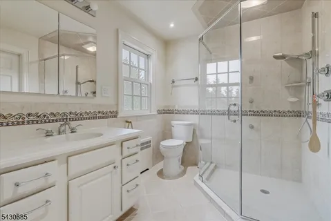 $1,650,000 | 31 The Fairway, Montclair, NJ 07043