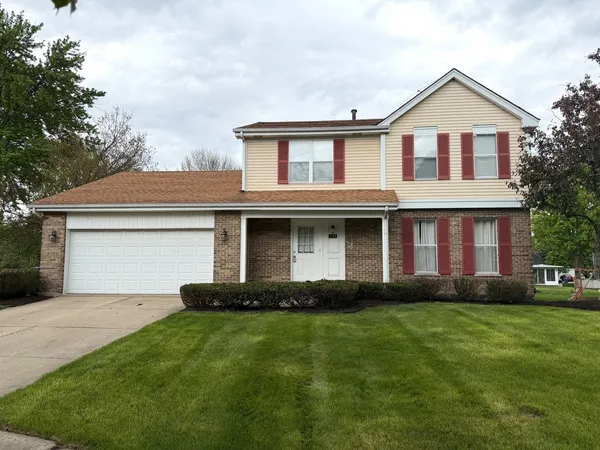 $3,300 | 1724 Hall Place, Downers Grove, IL 60516