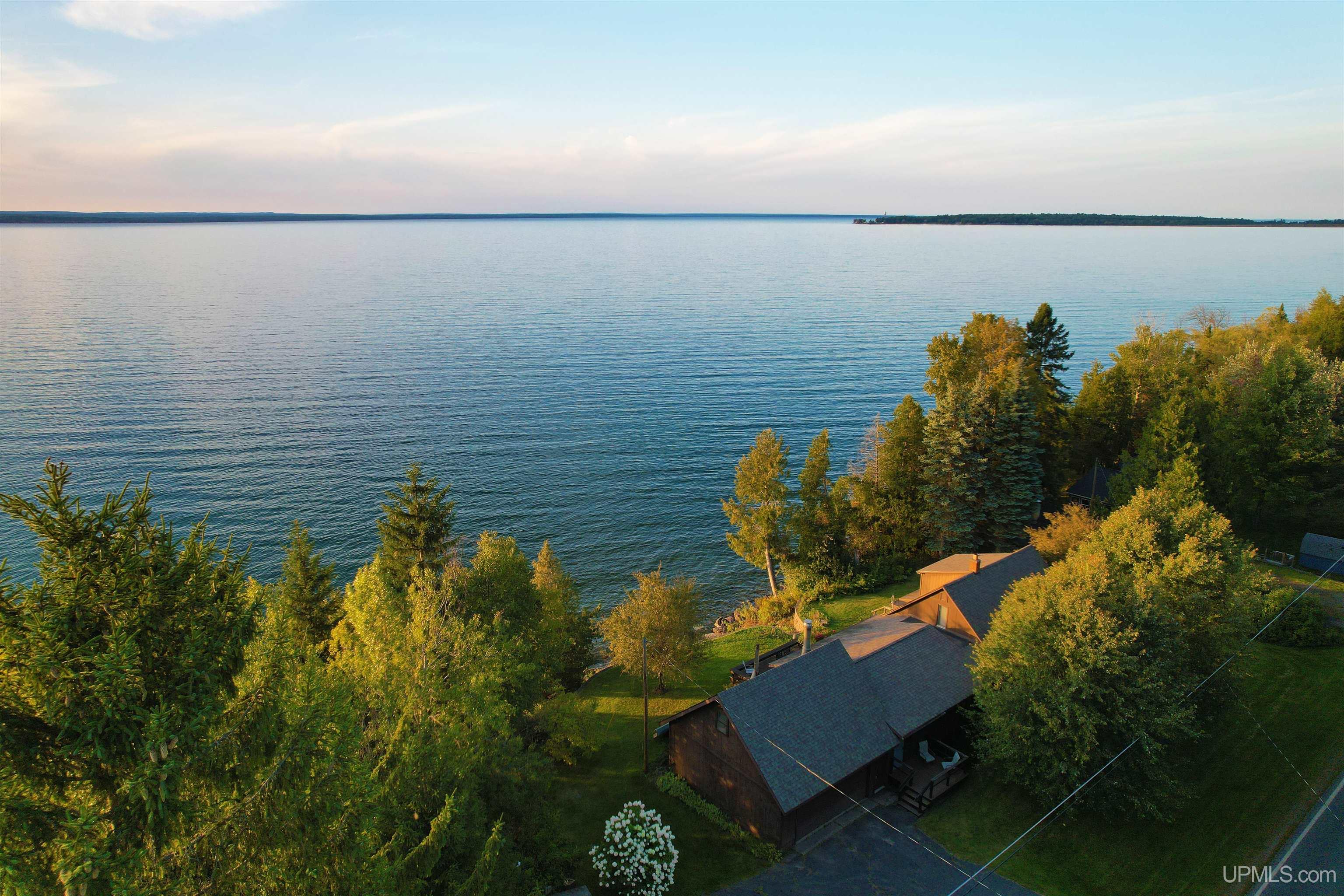 15142 Pequaming Road Lanse, MI 49946 - Photo 4 of 56 Gallery Image 4