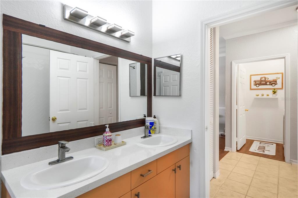 3605 Conroy Road, Unit 535 Orlando, FL 32839 - Photo 28 of 61