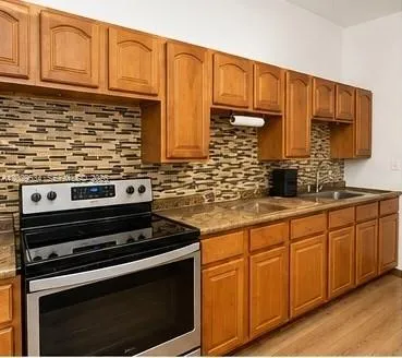 $2,000 | 1020 Northwest 143rd Street, Unit FRONT, Miami, FL 33168