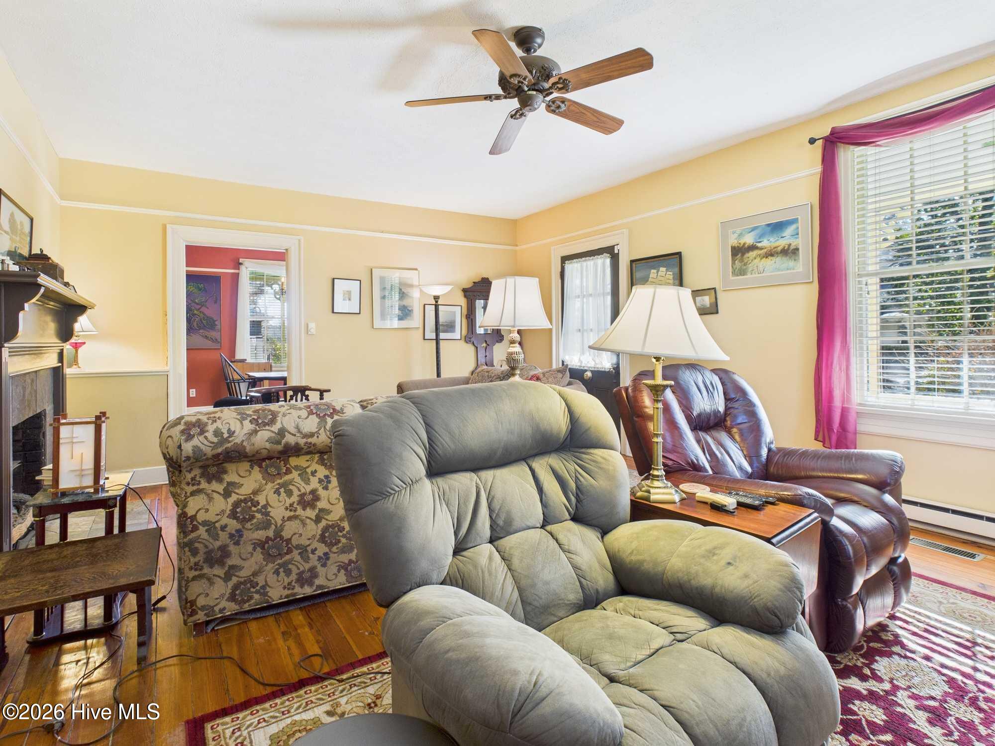 524 Carthage Street Cameron, NC 28326 - Photo 8 of 35 CAM04094G0-PR0071-STILL004