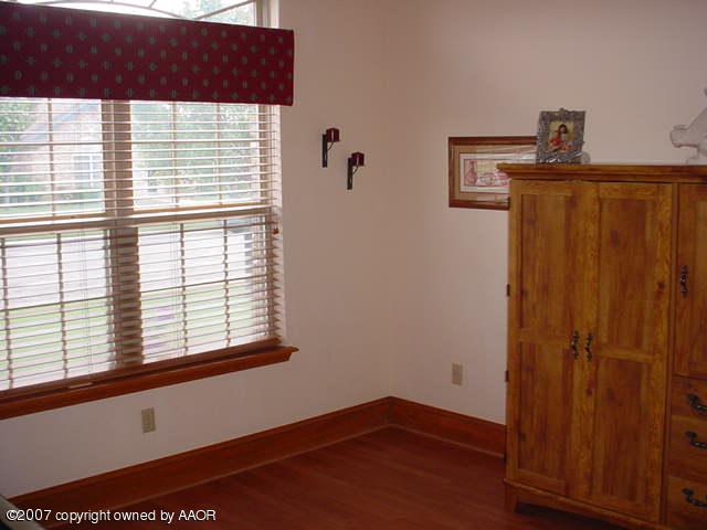 7708 Sheldon Road Amarillo, TX 79119 - Photo 8 of 20 Formal Dining Room