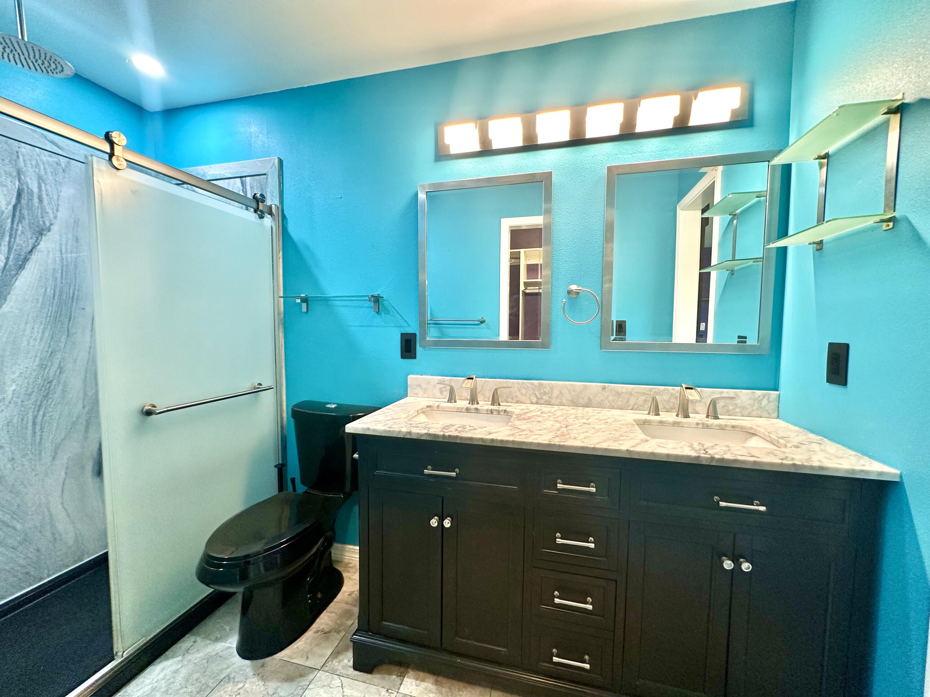 1765 Old Ranch Road Fort Walton Beach, FL 32547 - Photo 16 of 31 a bathroom with a sink and a mirror