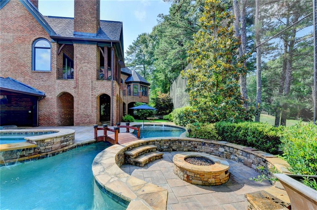 8130 Formby Court Duluth, GA 30097 - Photo 136 of 162