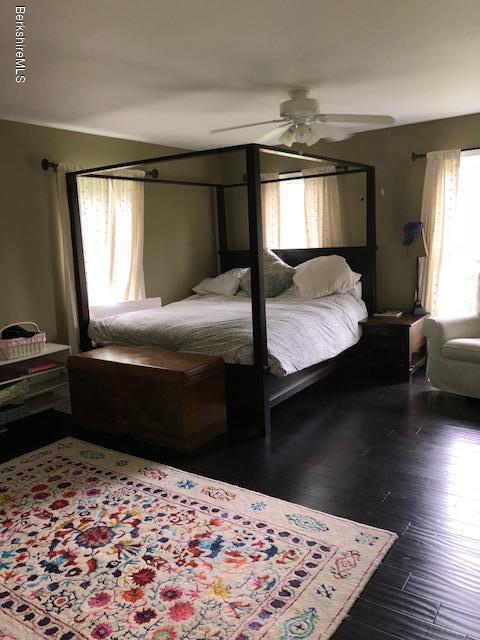 160 Chanterwood Road Lee, MA 01238 - Photo 39 of 57 160 chanterwood master bedroom 1