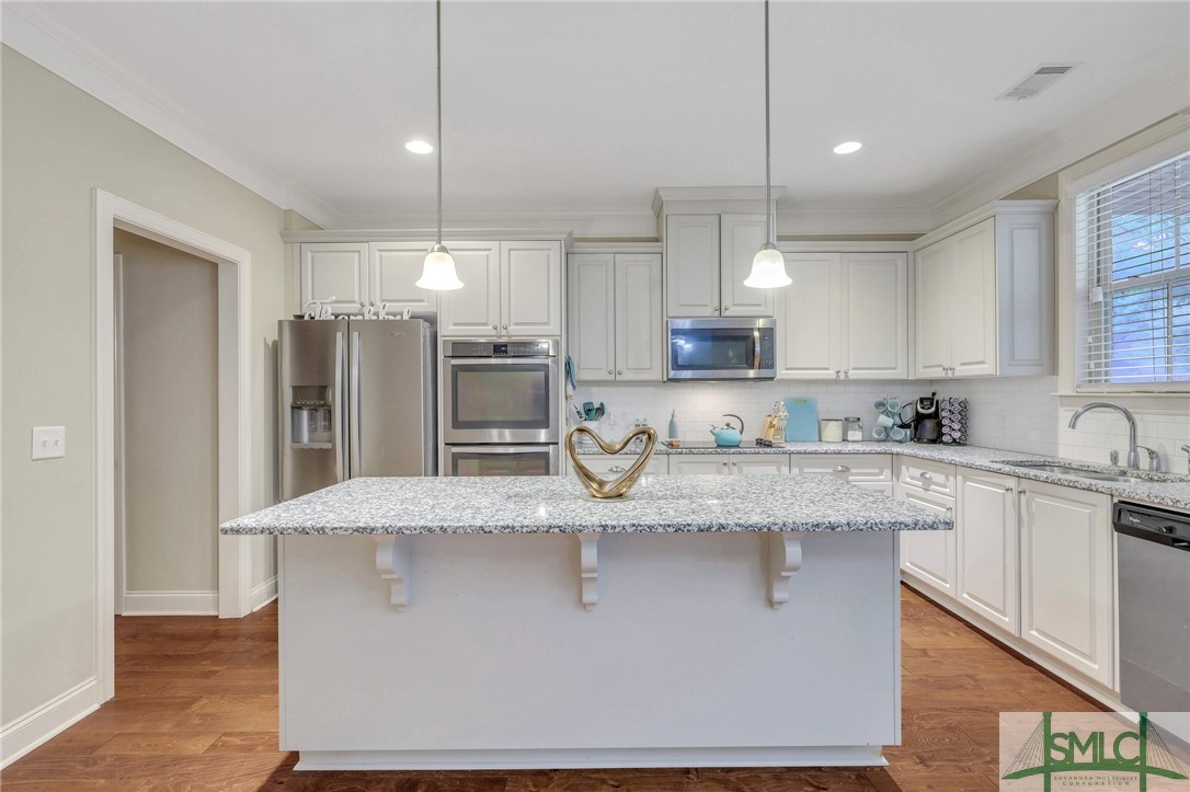 103 Laguna Way Savannah, GA 31405 - Photo 2 of 43
