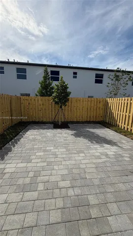 $2,400 | 15600 Southwest 276th Terrace, Homestead, FL 33031