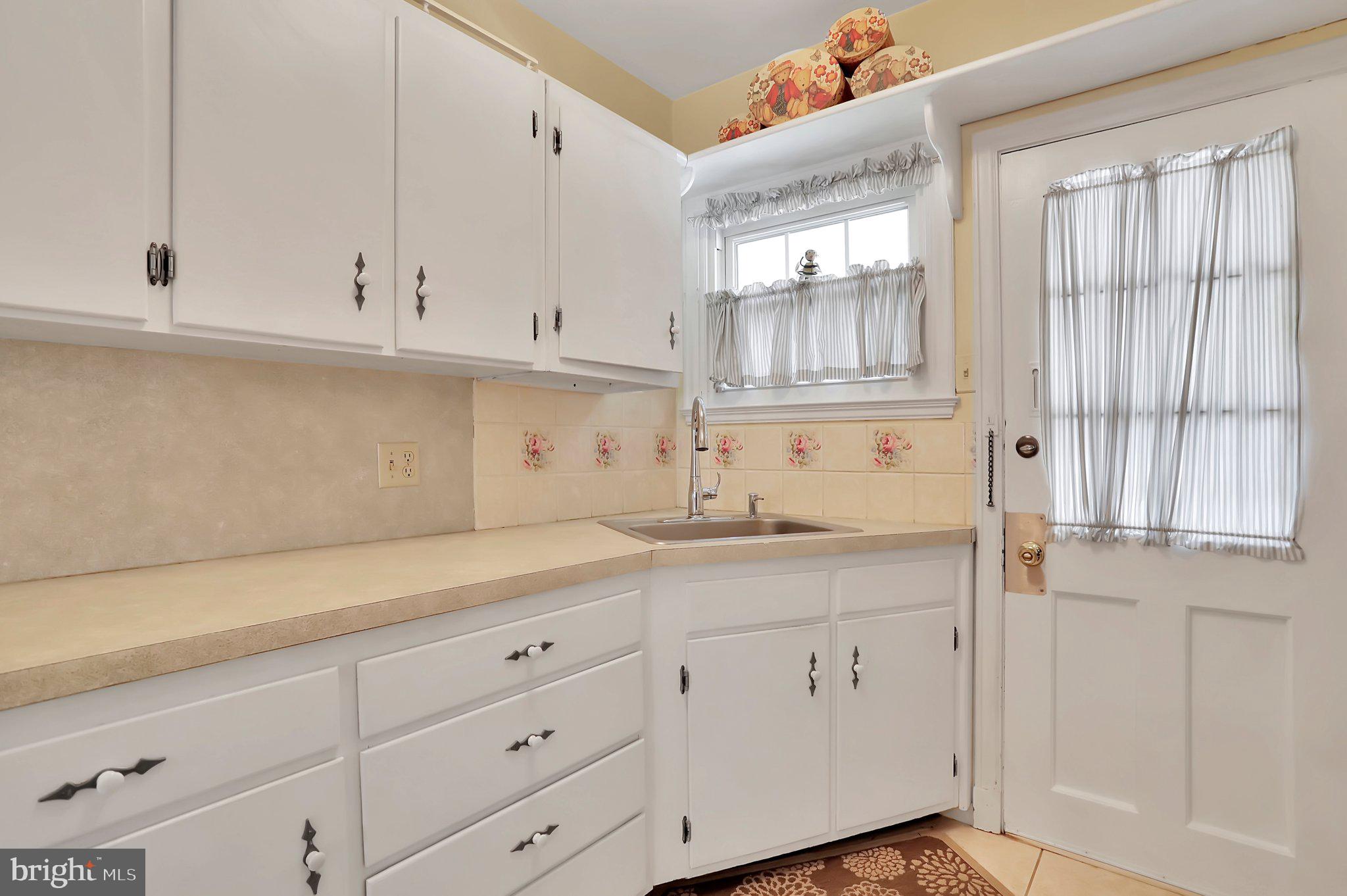 18912 Orchard Terrace Road Hagerstown, MD 21742 - Photo 16 of 36 Gallery Image 16