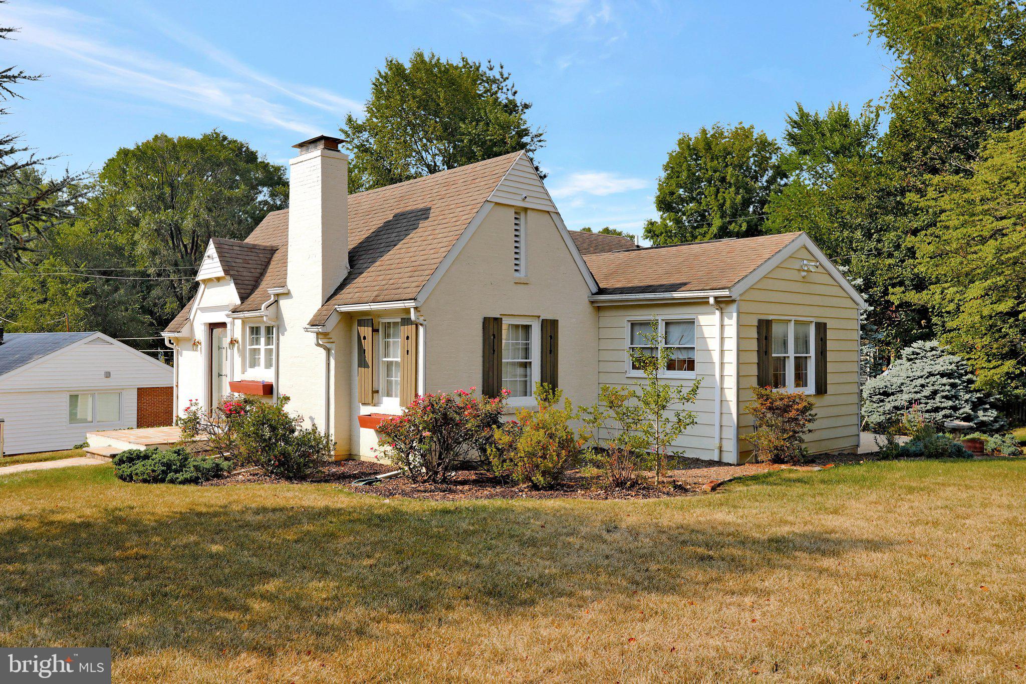 18912 Orchard Terrace Road Hagerstown, MD 21742 - Photo 3 of 36 Gallery Image 3