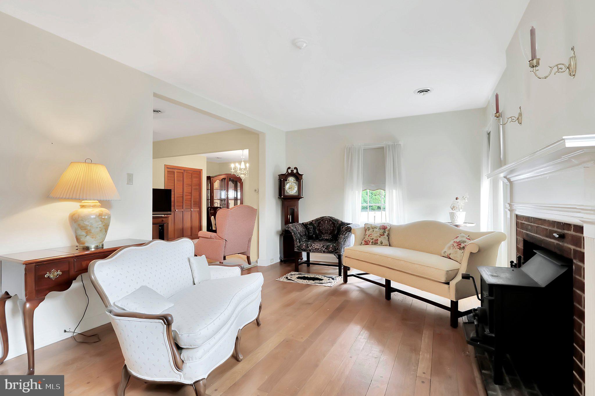 18912 Orchard Terrace Road Hagerstown, MD 21742 - Photo 6 of 36 Gallery Image 6