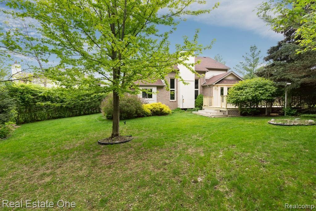 1034 River Mist Drive Rochester, MI 48307 - Photo 35 of 38 River Mist-W045.jpg