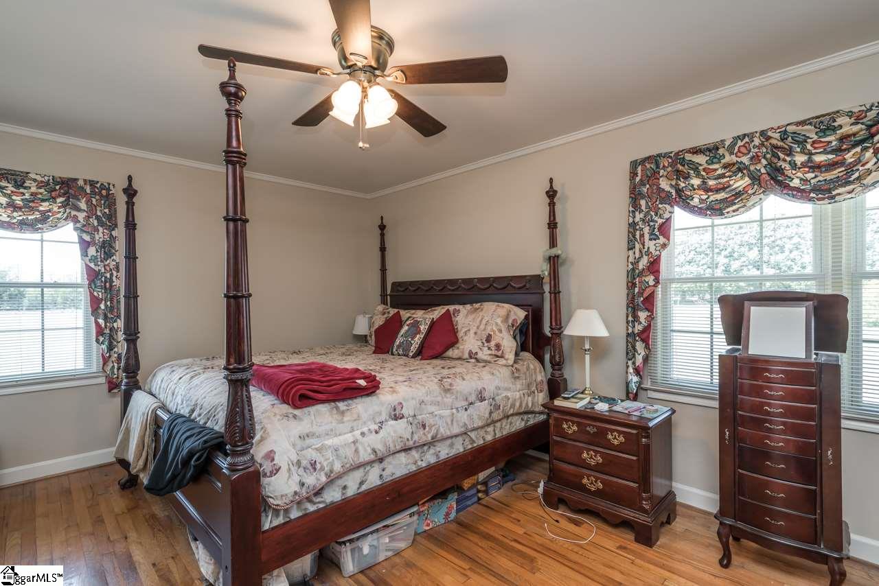 307 Langley Road Travelers Rest, SC 29690 - Photo 7 of 16