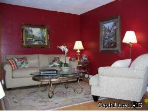829 Kenyon Drive Springfield, IL 62704 - Photo 2 of 8 Gallery Image 2