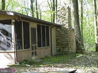 1940 Four Point Road Bethel, PA 19507 - Photo 3 of 6 Gallery Image 3