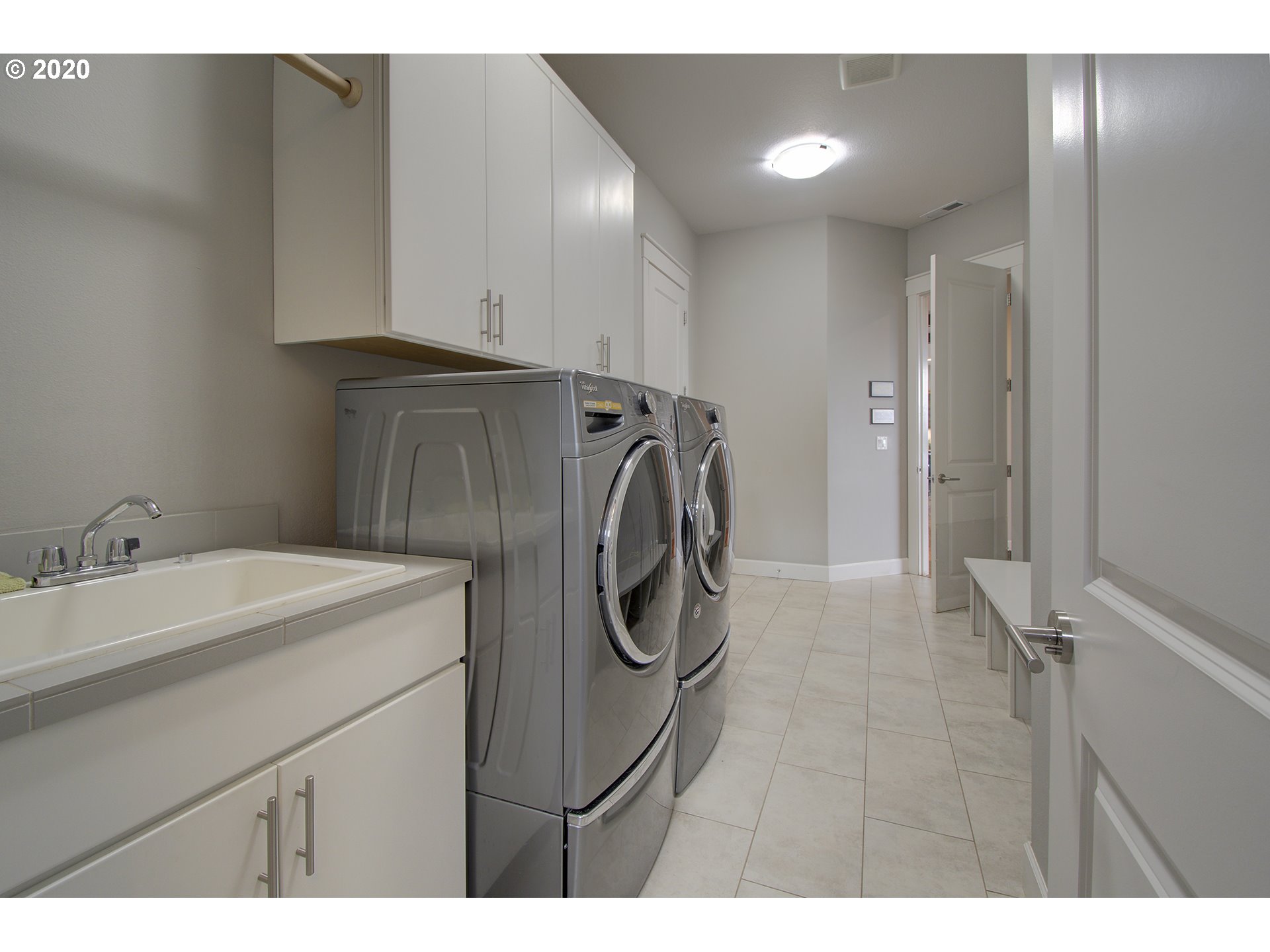 3221 Northwest Lake Place Camas, WA 98607 - Photo 20 of 32 a utility room with dryer and washer