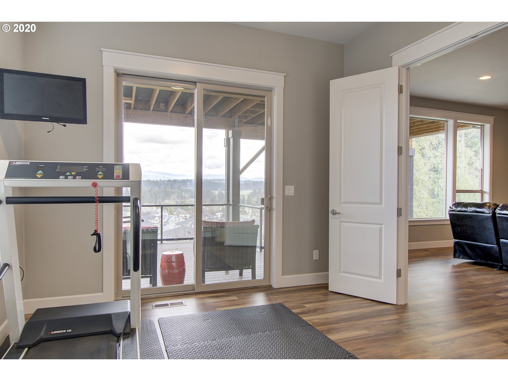 3221 Northwest Lake Place Camas, WA 98607 - Photo 27 of 32 a view interior of a house and wooden floor