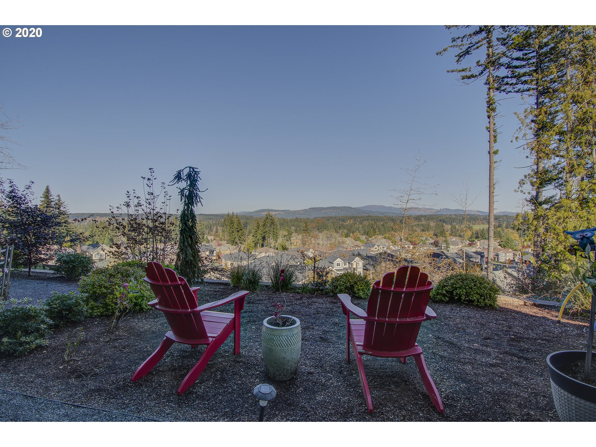 3221 Northwest Lake Place Camas, WA 98607 - Photo 29 of 32 a view of a outdoor space with lounge chair