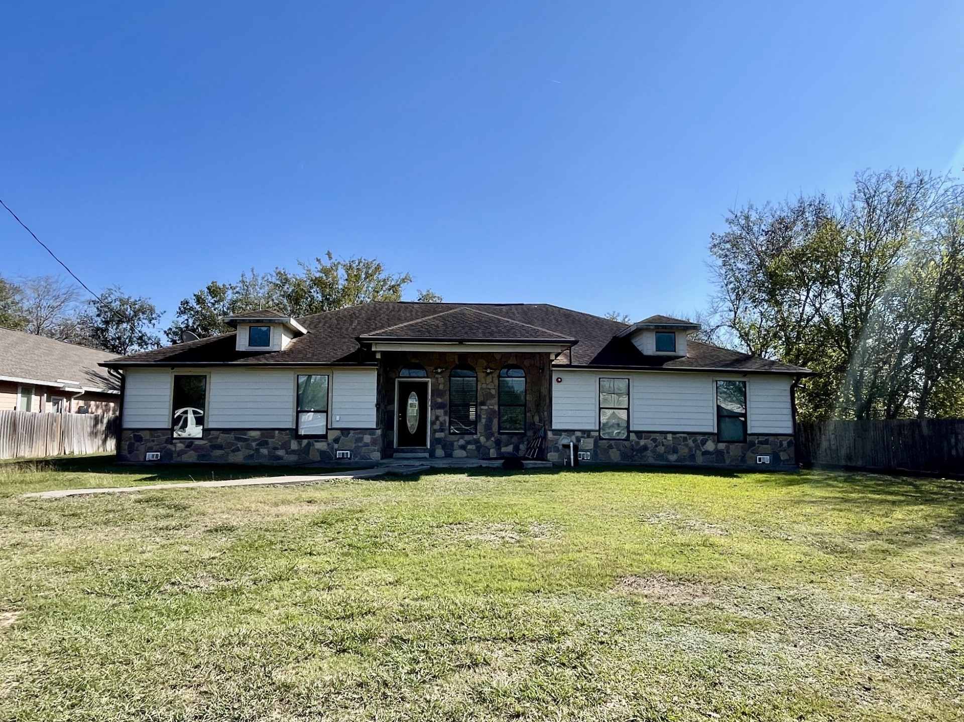 13203 Highway 59 Kendleton, TX 77451 - Photo 1 of 38 a view of a house with a yard