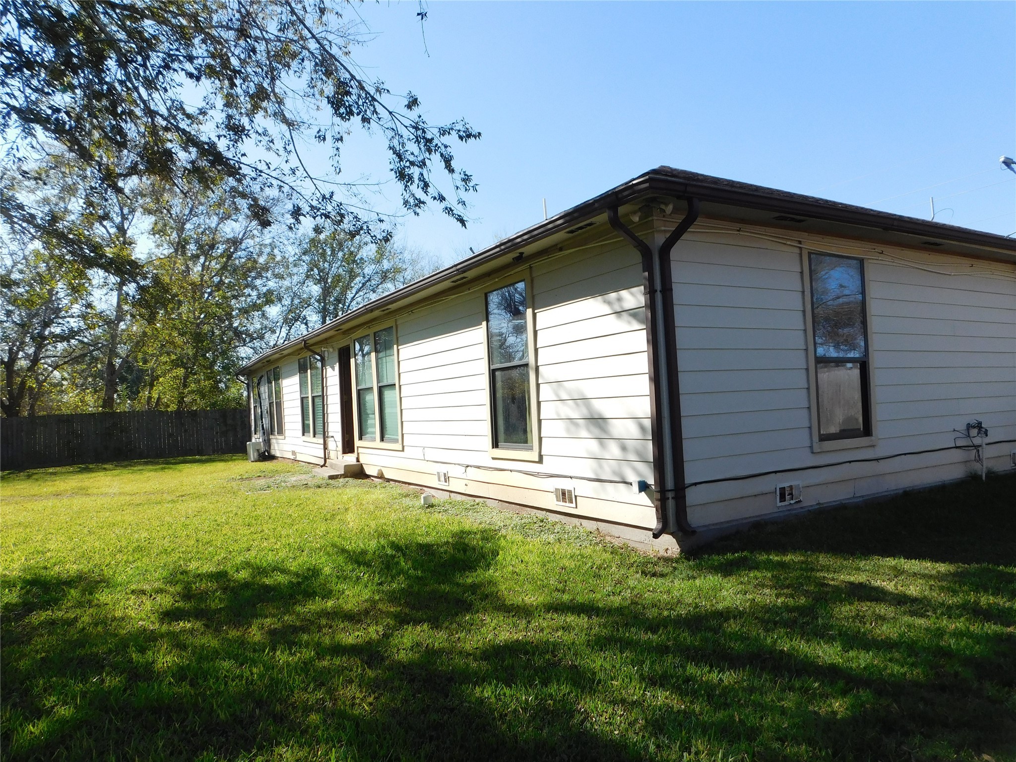 13203 Highway 59 Kendleton, TX 77451 - Photo 31 of 38 a house view with a garden space