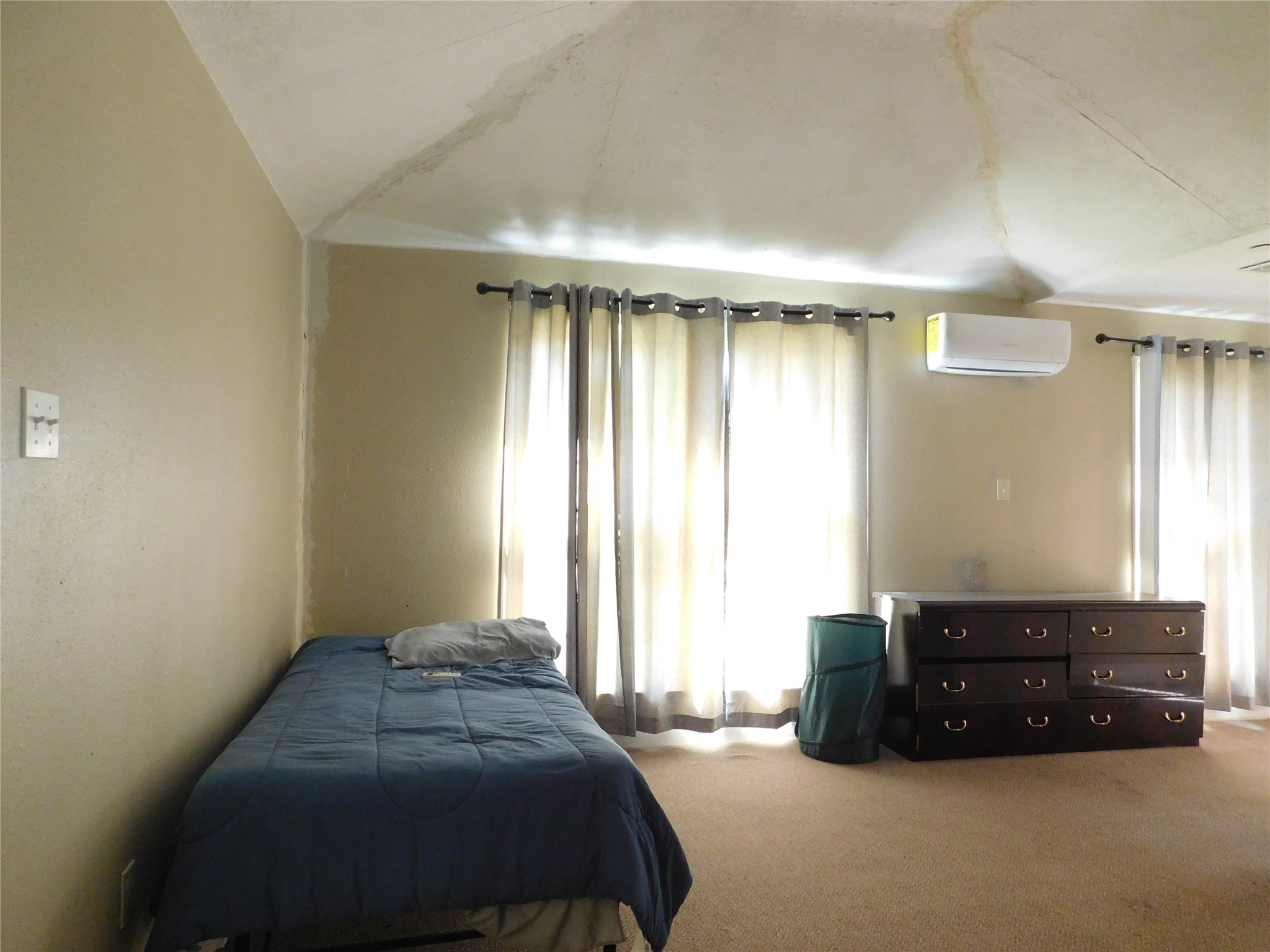 13203 Highway 59 Kendleton, TX 77451 - Photo 10 of 38 a bedroom with a bed and window